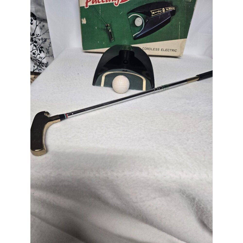 Vintage Automatic Cordless Electric Putting Set With Putter &amp; Ball - Nice Pu - Picture 8 of 15